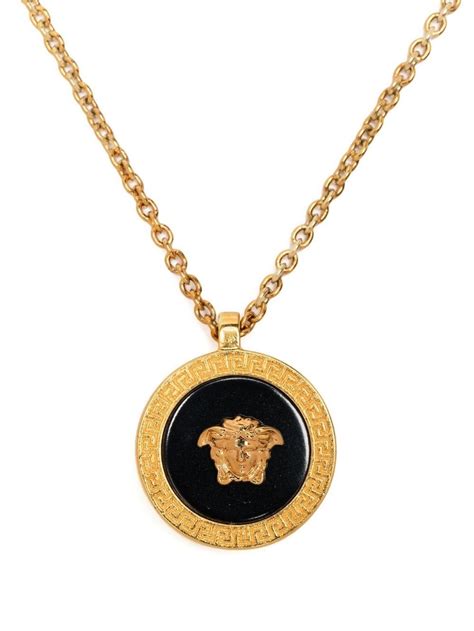 collar versace mujer|Collares Versace en tendencia .